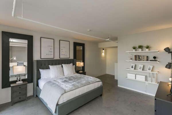 Luxe + Modern Johnny Cash Inspired Executive Condo Nashville Exteriér fotografie