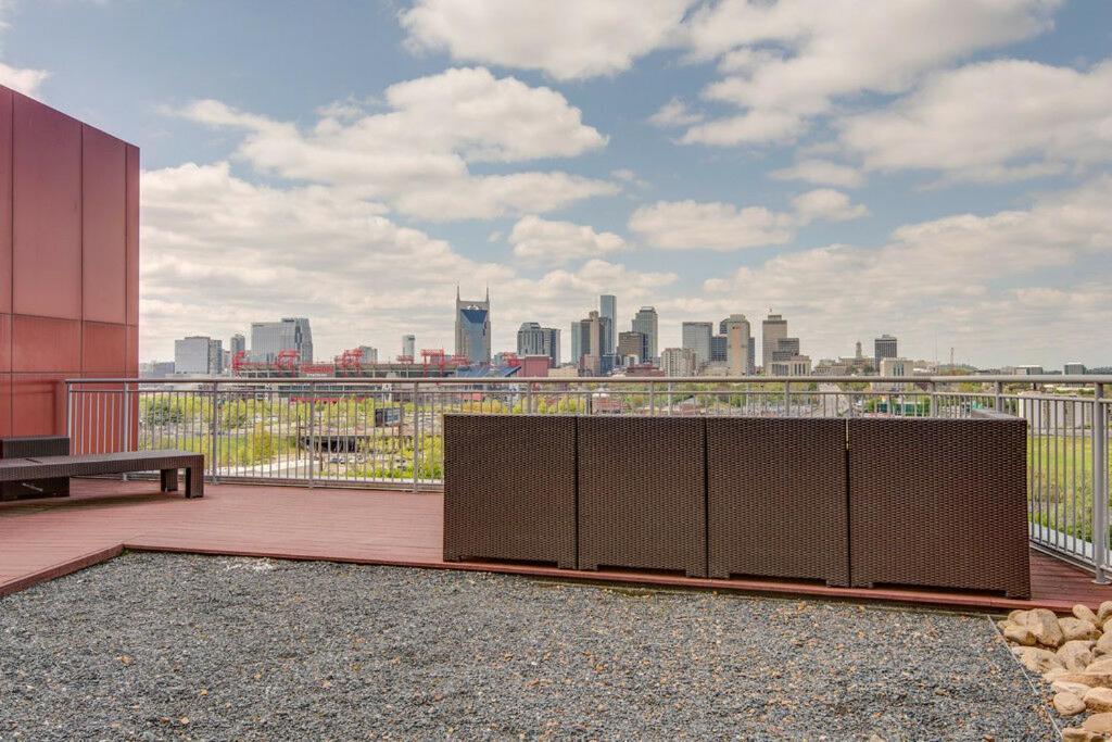 Luxe + Modern Johnny Cash Inspired Executive Condo Nashville Exteriér fotografie